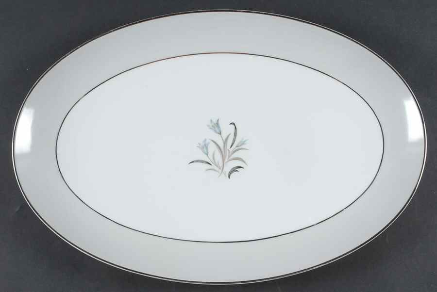 Theme 16" Oval Serving Platter by Noritake-1