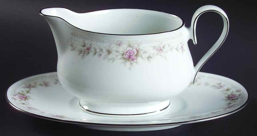 Thornton Gravy Boat & Underplate (Relish/Butter) by Noritake-1
