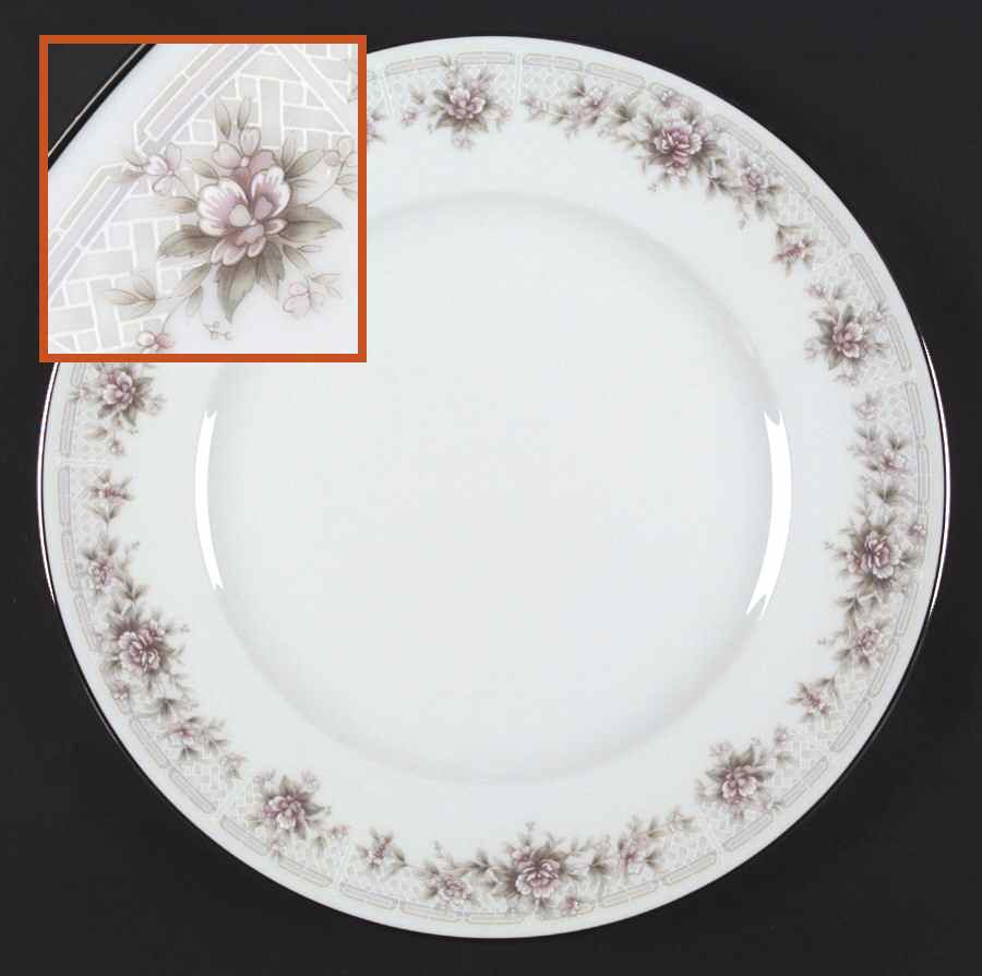 Thornton 40 Piece Estate Set by Noritake-1