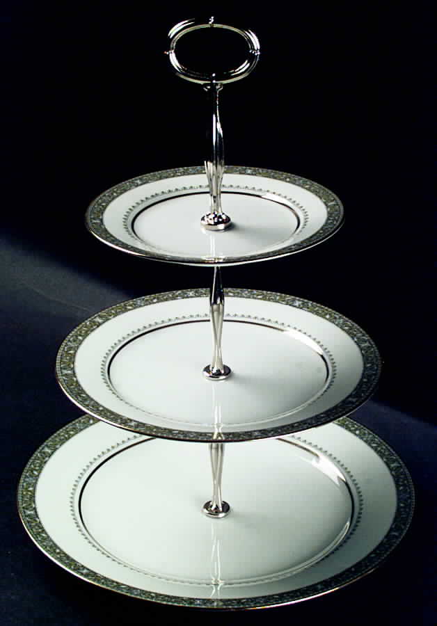 Thurston 13 7/8"-14 1/4" 3-Tiered Serving Tray(DP,SP,BB) HC by Noritake-1