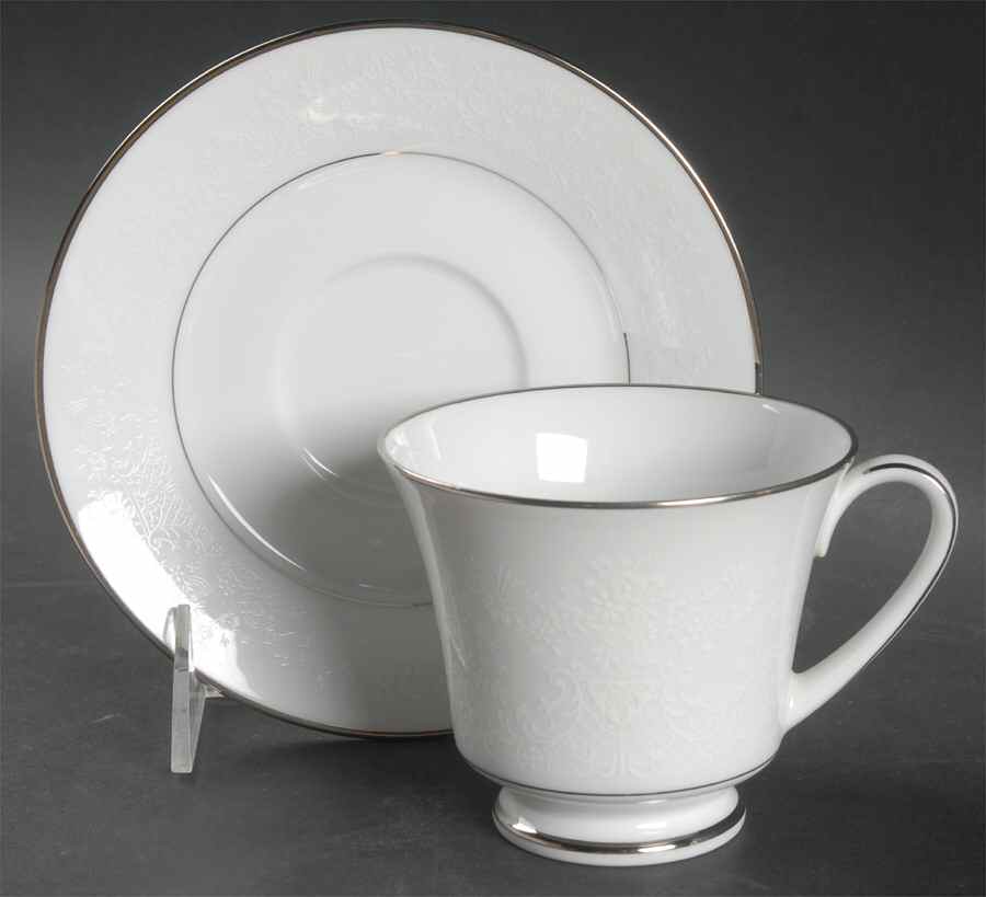 Thule (2020, 3082, P572) Footed Cup & Saucer Set by Noritake-1