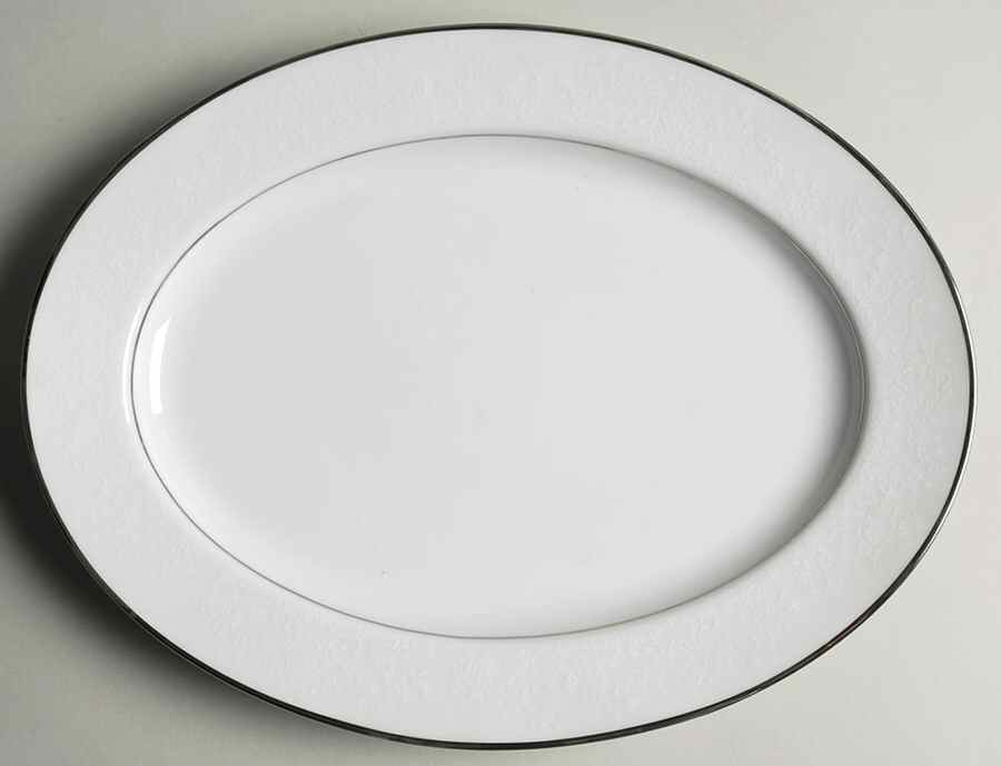 Thule (2020, 3082, P572) 13" Oval Serving Platter by Noritake-1