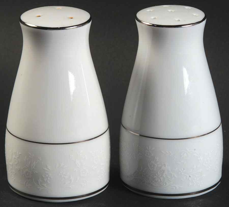 Thule (2020, 3082, P572) Salt & Pepper Set by Noritake-1