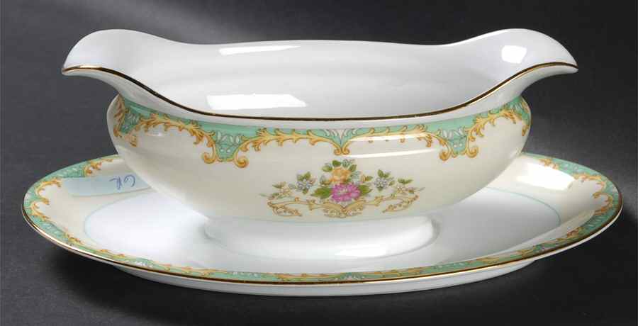 Tiffany Gravy Boat with Attached Underplate by Noritake-1