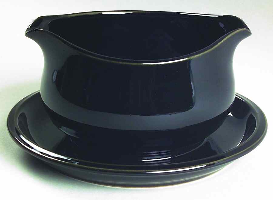 Tina Gravy Boat with Attached Underplate by Noritake-1