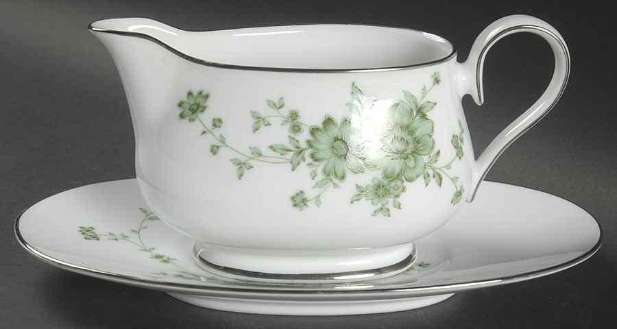Tipperary Gravy Boat & Underplate by Noritake-1
