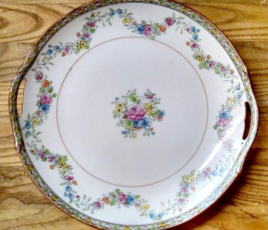 Tokio Handled Cake Plate by Noritake-1