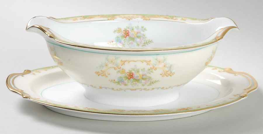 Tosca Gravy Boat with Attached Underplate by Noritake-1