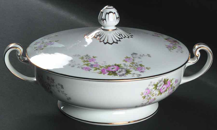 Touraine Round Covered Vegetable by Noritake-1