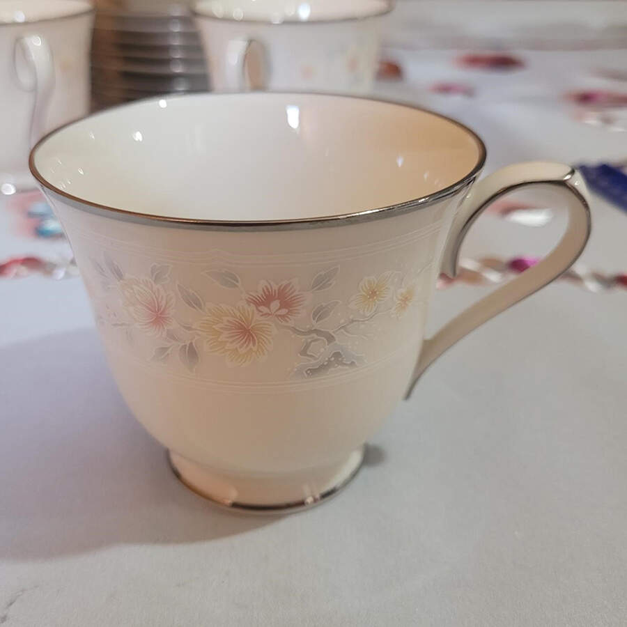 Tracery Footed Cup by Noritake-1