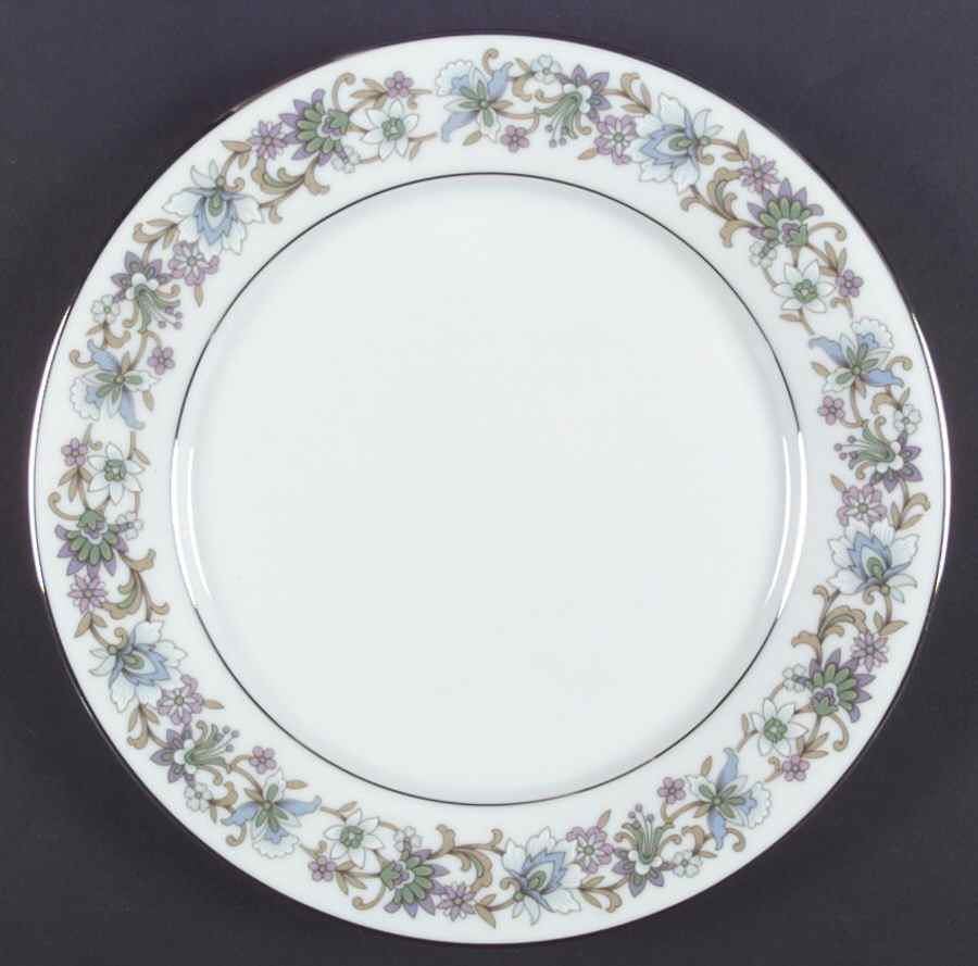 Tradition Dinner Plate by Noritake-1