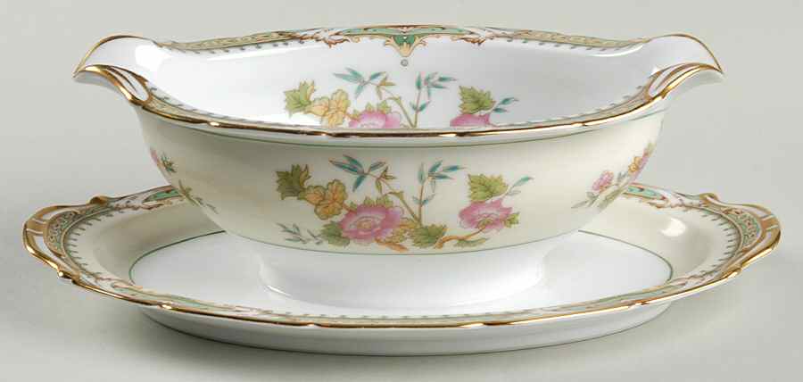 Tremont (86195) Gravy Boat with Attached Underplate by Noritake-1