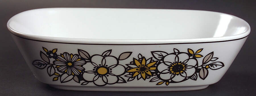 Tressa 9" Oval Vegetable Bowl by Noritake-1