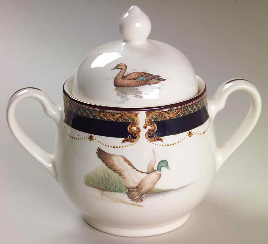 Tranquil Glen Sugar Bowl & Lid by Noritake-1