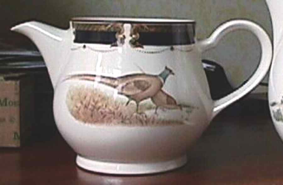 Tranquil Glen Teapot No Lid by Noritake-1