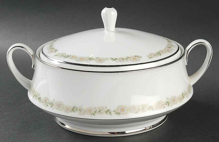 Trilby Round Covered Vegetable by Noritake-1