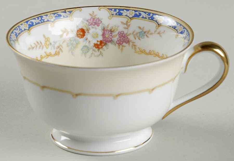 Trianon Footed Cup by Noritake-1