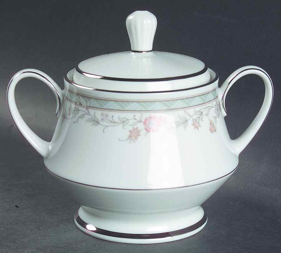 True Love Sugar Bowl & Lid by Noritake-1