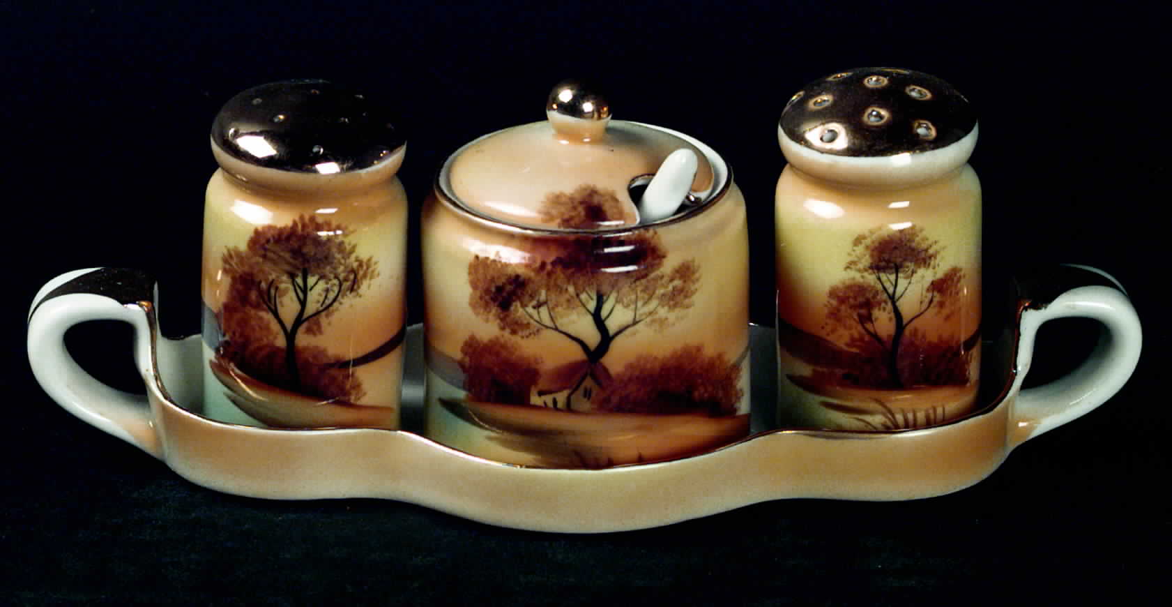 Tree In The Meadow Condiment Set by Noritake-1