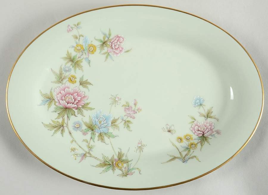 Troubadour 14" Oval Serving Platter by Noritake-1
