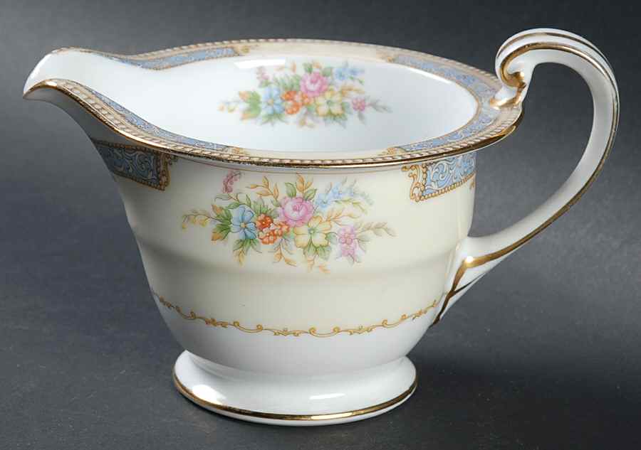 Troyon Creamer by Noritake-1