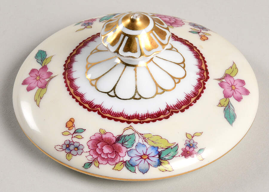 Tudor Lid for Sugar Bowl by Noritake-1