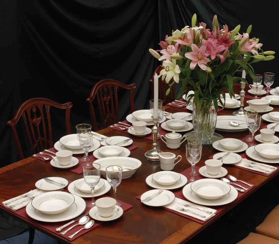 Tulane 62 Piece Estate Set by Noritake-1