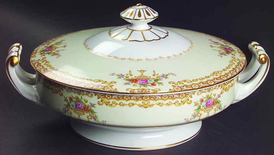 Tuscana Round Covered Vegetable by Noritake-1
