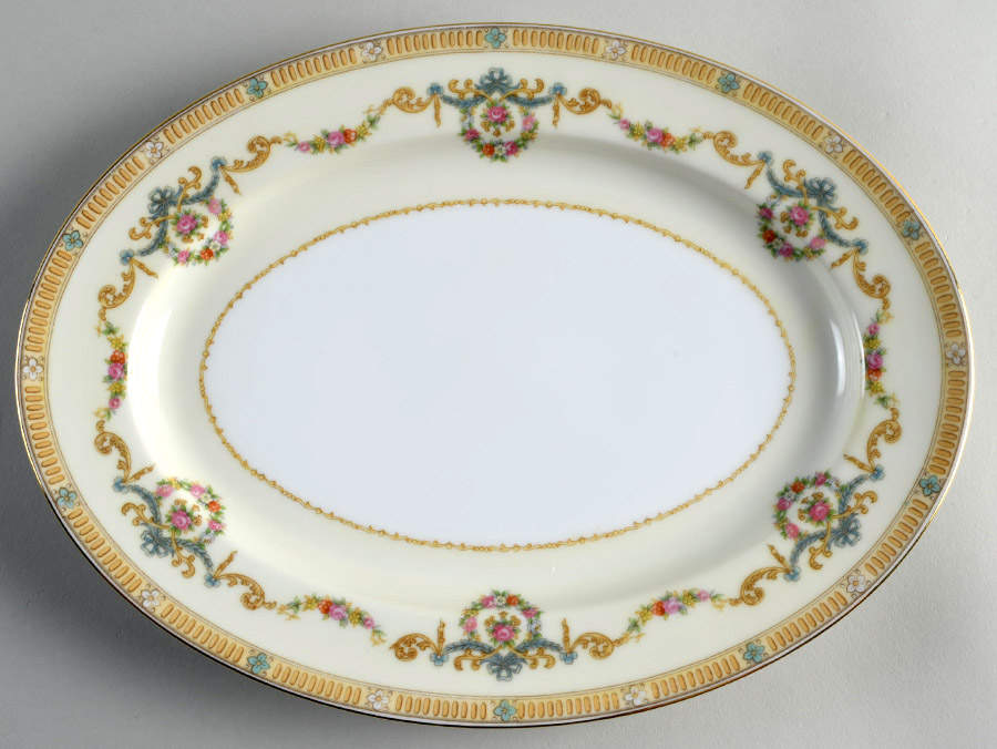 Tybalt 11" Oval Serving Platter by Noritake-1