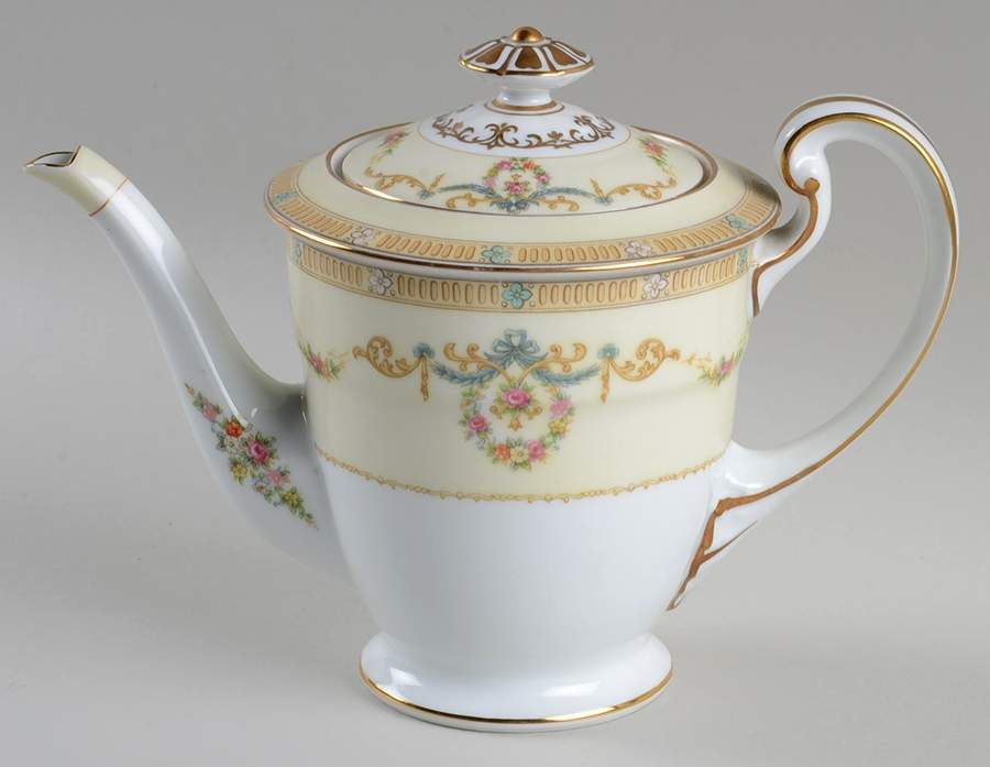 Tybalt Teapot & Lid by Noritake-1