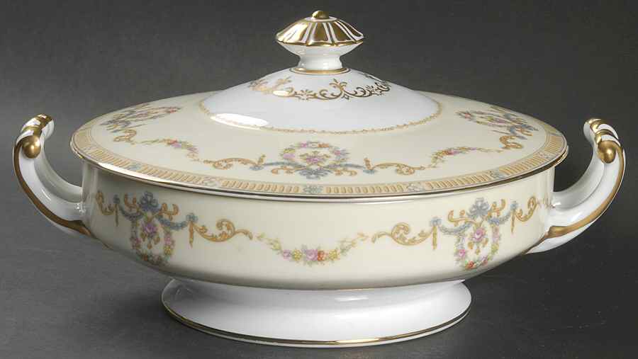 Tybalt Round Covered Vegetable by Noritake-1