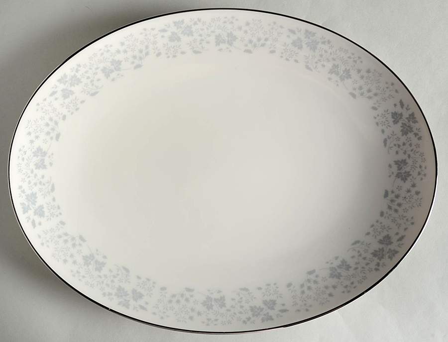 Tyrol 15" Oval Serving Platter by Noritake-1