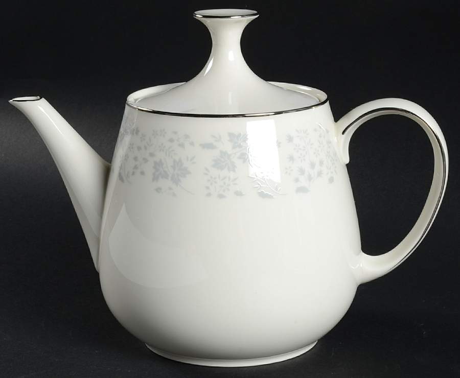 Tyrol Teapot & Lid by Noritake-1