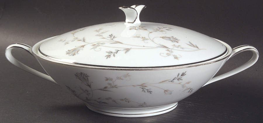 Valerie Round Covered Vegetable by Noritake-1