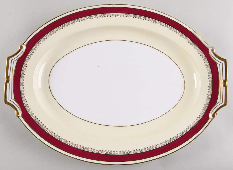 Valcourt 16" Oval Serving Platter by Noritake-1
