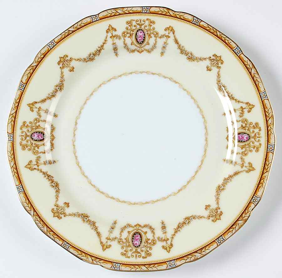 Valdina Luncheon Plate by Noritake-1