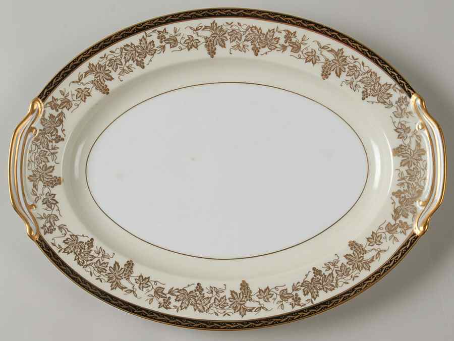 Valencia 12" Oval Serving Platter by Noritake-1