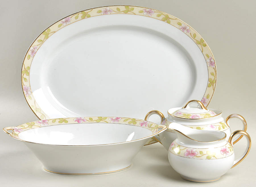 Valencia (Smooth Edge) 5 Piece Hostess Set by Noritake-1