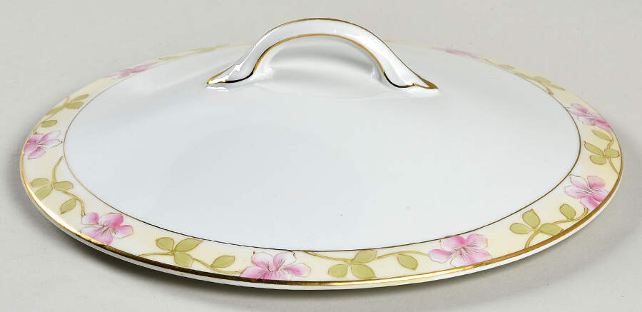 Valencia (Smooth Edge) Lid for Round Vegetable by Noritake-1