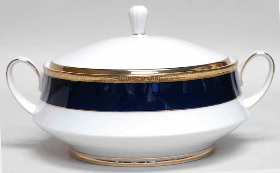 Valhalla Round Covered Vegetable by Noritake-1