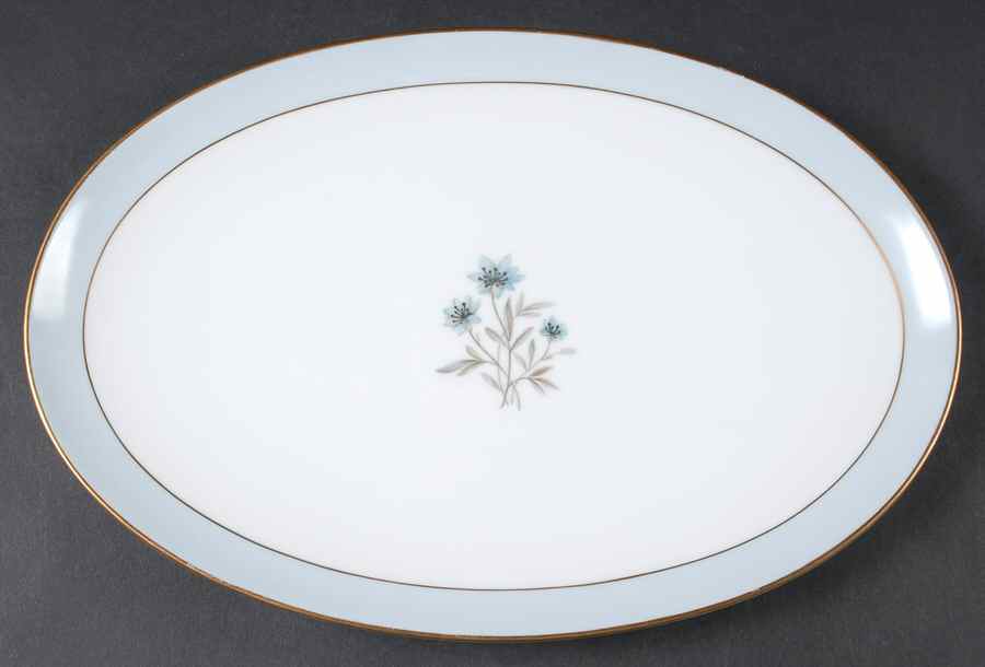 Vanessa 12" Oval Serving Platter by Noritake-1