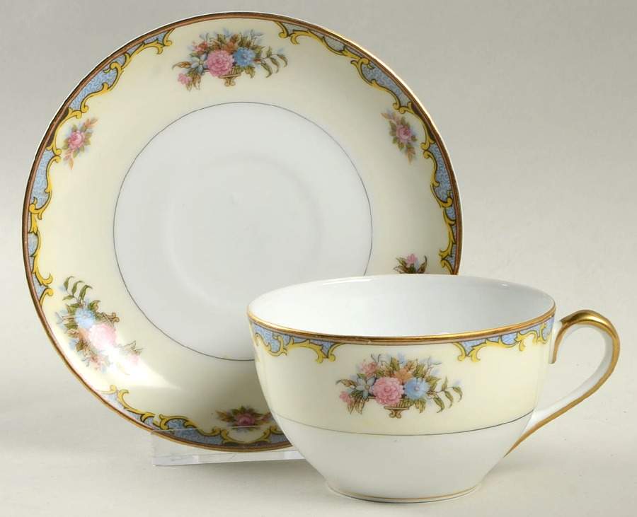 Vasona Flat Cup & Saucer Set by Noritake-1