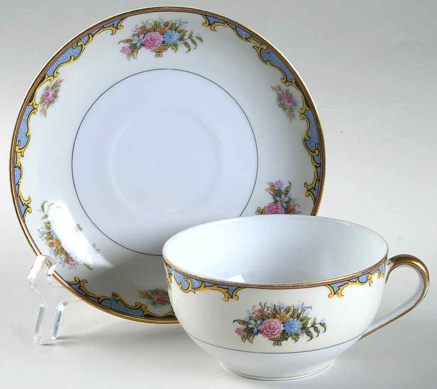 Vasona Flat Cup & Saucer Set by Noritake-1