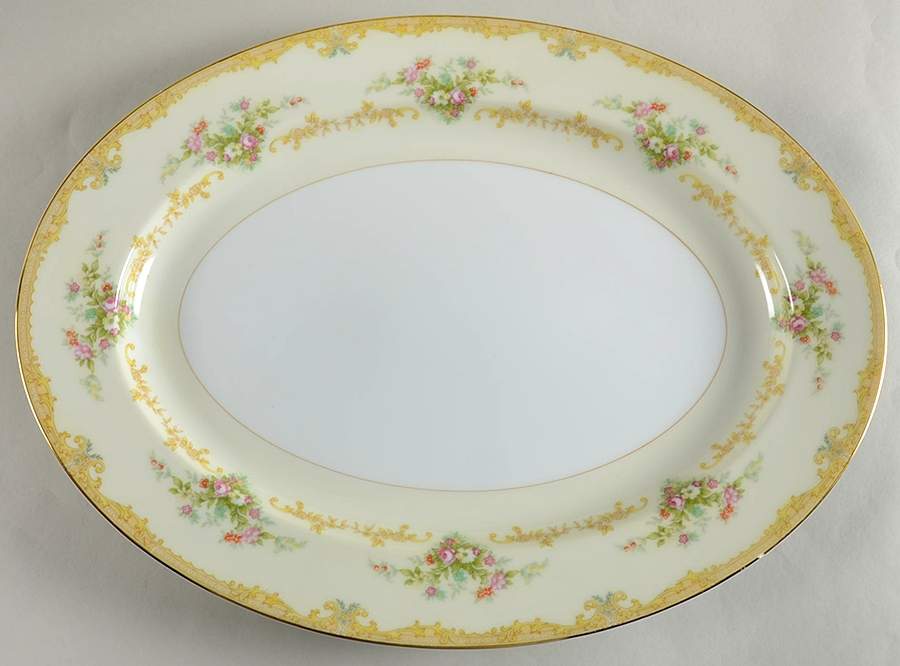 Vendome (2 3 4" Design Border) 16" Oval Serving Platter by Noritake-1