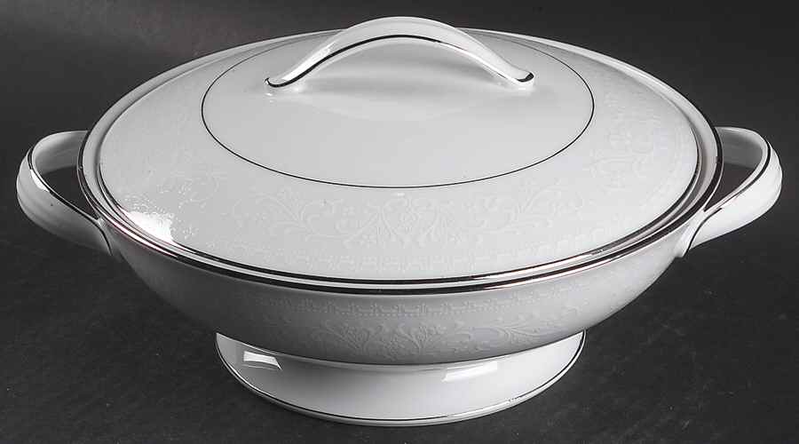 Versailles Round Covered Vegetable by Noritake-1