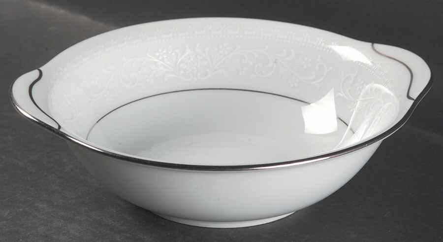 Versailles Lugged Cereal Bowl by Noritake-1