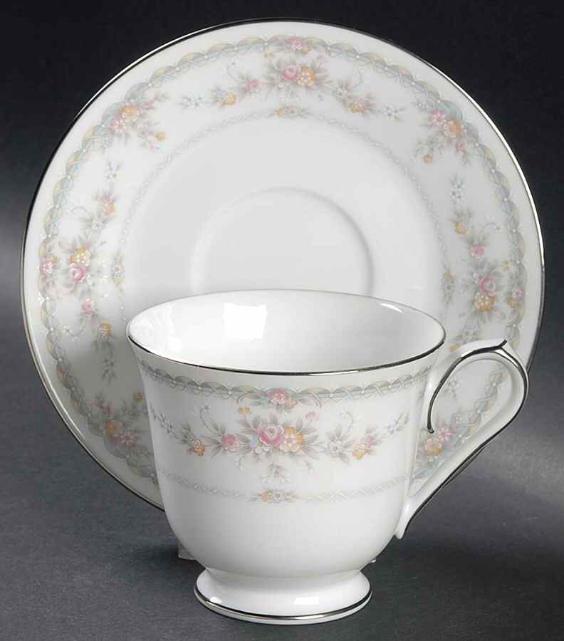 Veranda Footed Cup & Saucer Set by Noritake-1