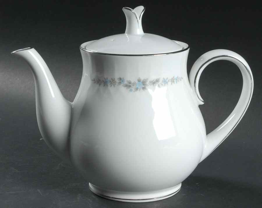 Verda Teapot & Lid by Noritake-1