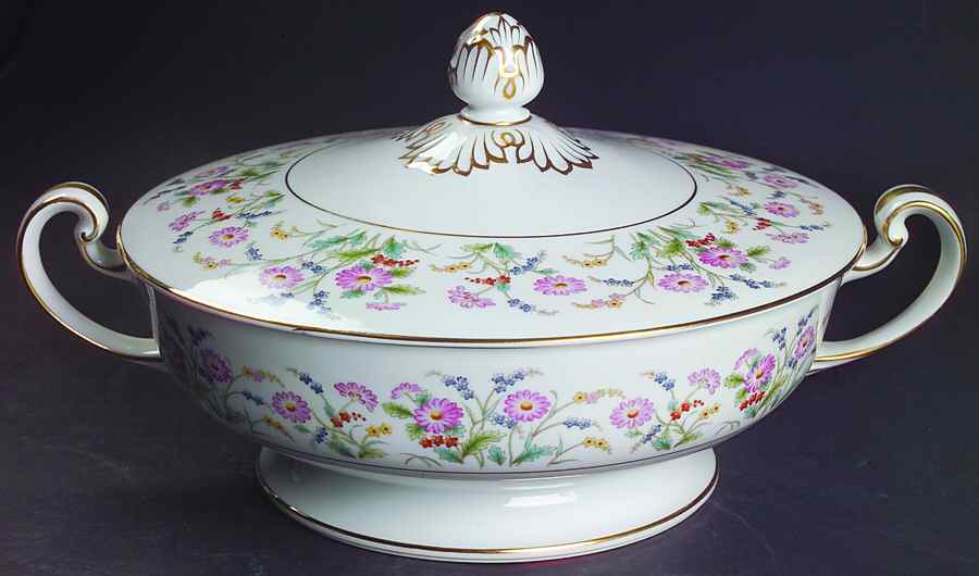 Veronica Round Covered Vegetable by Noritake-1