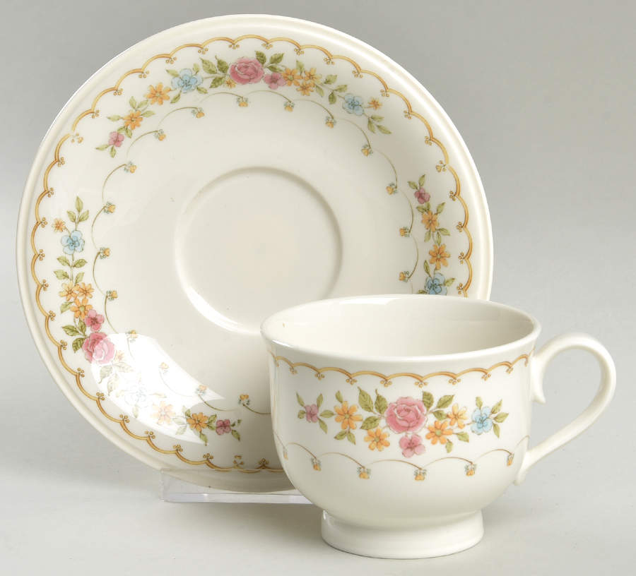 Verse Footed Cup & Saucer Set by Noritake-1